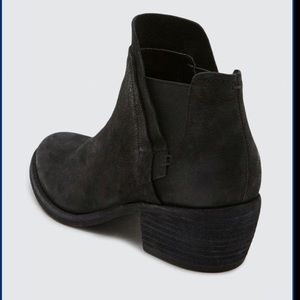 Dolce Vita Leather Boots- Black- Size 8